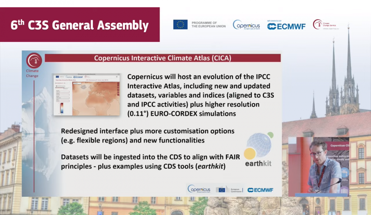El desarrollador de C3S James Varndell presenta algunas de las características del nuevo Atlas Climático Intercativo de Copernicus.